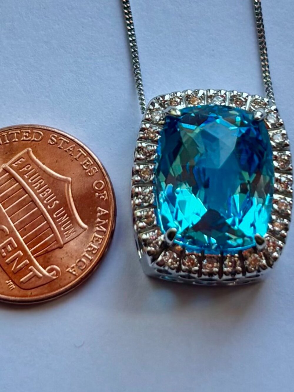 London Blue Topas and Diamonds Halo style 14k white gold Pendant with chain - Picture 4 of 9